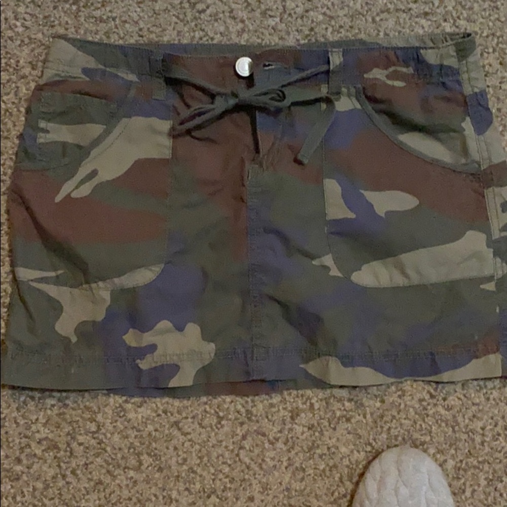 Camo skirt